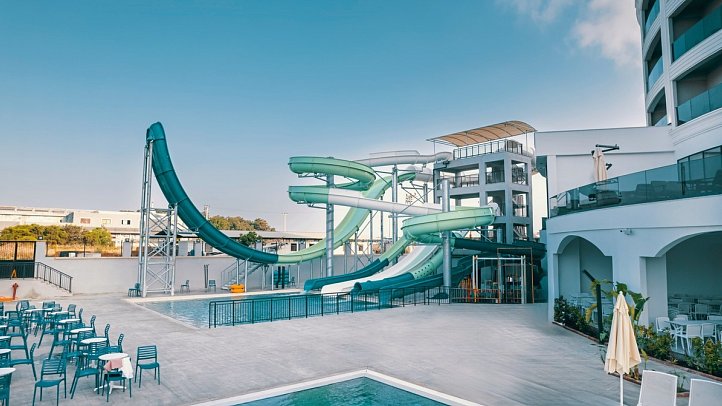 Side Moon Palace Hotel