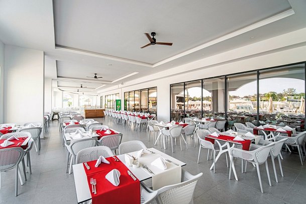 Side Moon Palace Hotel