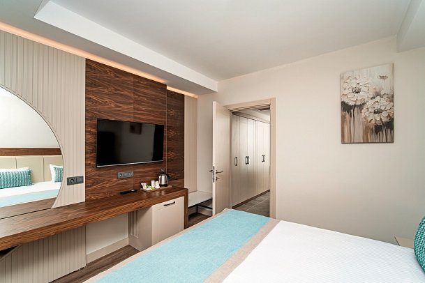 Side Moon Palace Hotel - Wohnbeispiel Familienzimmer (Zimmercodierungen FB1 & FB2)