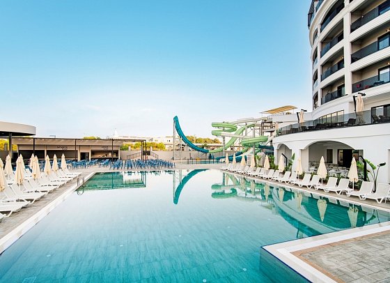 Side Moon Palace Hotel