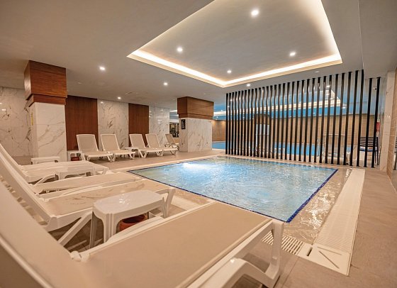 Side Moon Palace Hotel