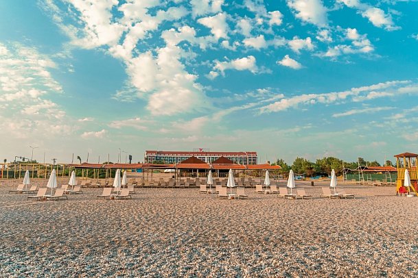 Casa Fora Beach Resort