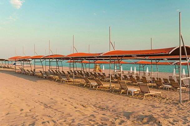 Casa Fora Beach Resort