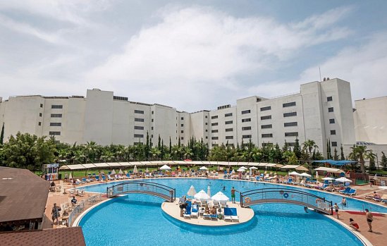 Cenger Beach Resort