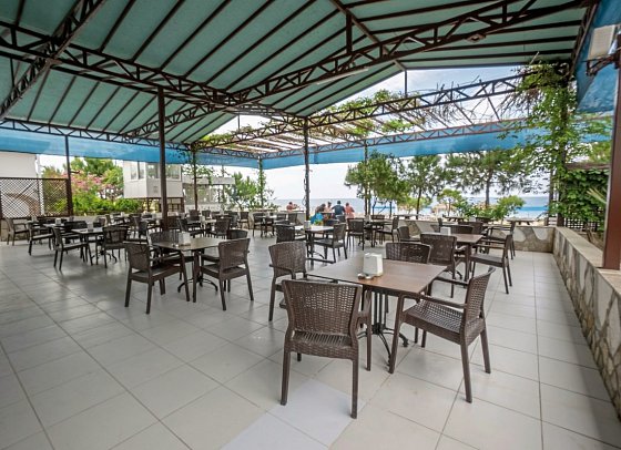 Cenger Beach Resort