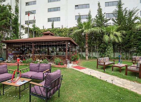 Cenger Beach Resort