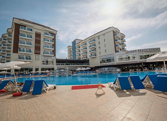 Cenger Beach Resort