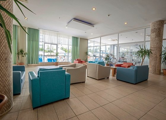 Cenger Beach Resort