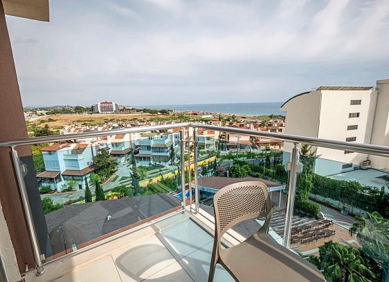 Cenger Beach Resort