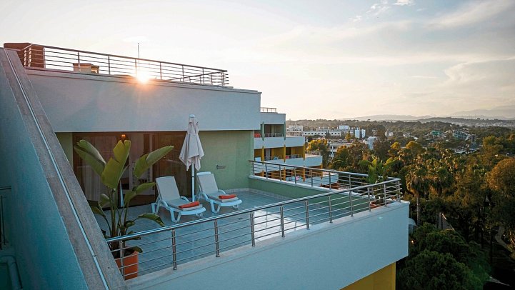 Megasaray Resort Side - Wohnbeispiel Terrace Familienzimmer