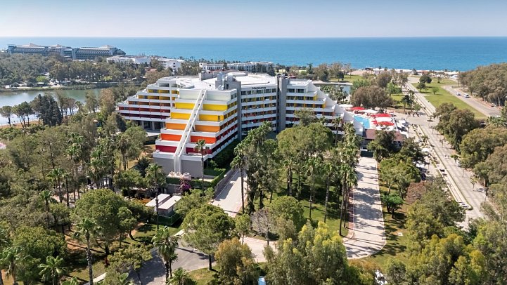 Megasaray Resort Side