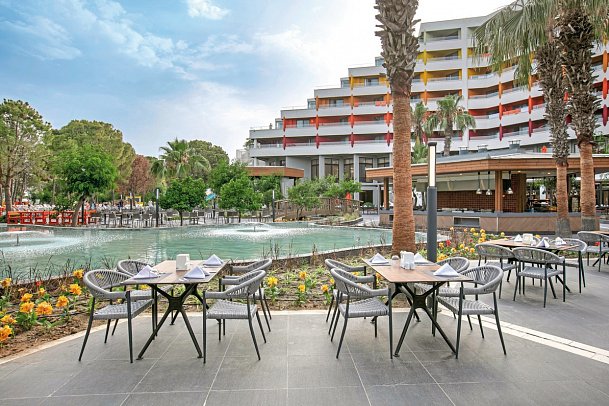 Megasaray Resort Side