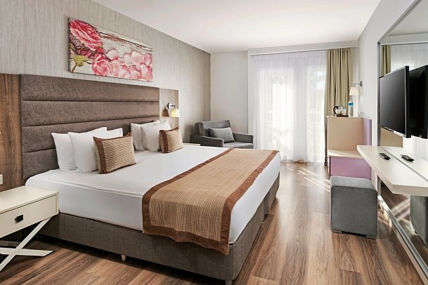 Monachus Family Resort Sorgun - Wohnbeispiel Bungalow Gartenblick (Zimmercodierungen B1G & BCG)