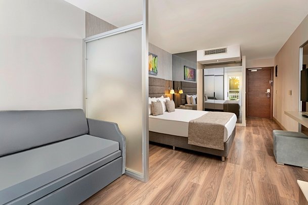 Monachus Family Resort Sorgun - Wohnbeispiel Doppelzimmer Poolblick (Zimmercodierungen DBP & DCP)