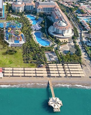Seaden Sea World Resort & Spa