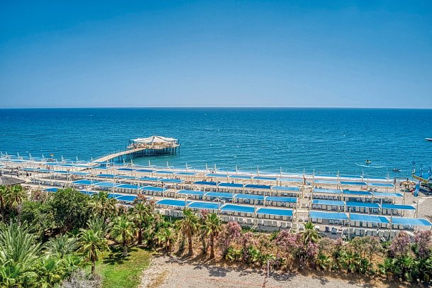 Seaden Sea World Resort & Spa