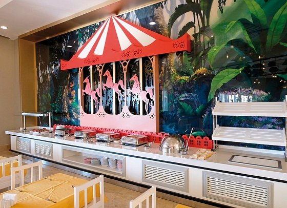 Seaden Sea World Resort & Spa
