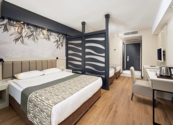 Seaden Sea World Resort & Spa - Wohnbeispiel Doppelzimmer Standard Landblick (Zimmercodierung DBL)
