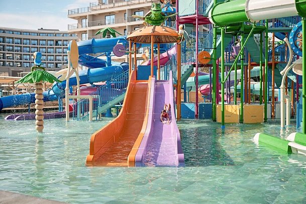Seaden De Mar Resort & Spa