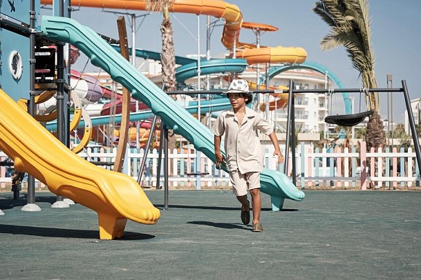 Seaden De Mar Resort & Spa