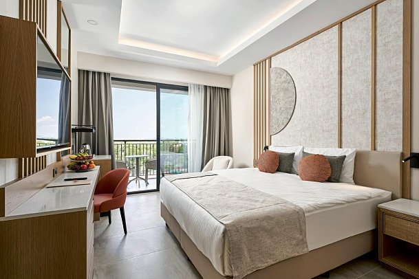 Seaden De Mar Resort & Spa - Wohnbeispiel Familienzimmer seitl. Meerblick (Zimmercodierung FBN)