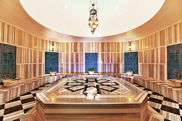 Champion Holiday Village