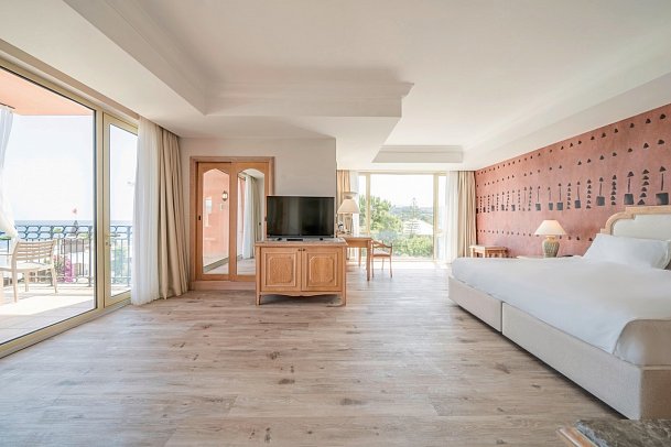 The Norm Oriental Kemer - Wohnbeispiel Suite Deluxe Hauptgebäude Meerblick (Zimmercodierung UD2)