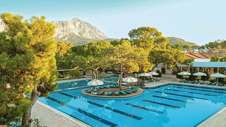 Crystal Prestige Pearl Collection