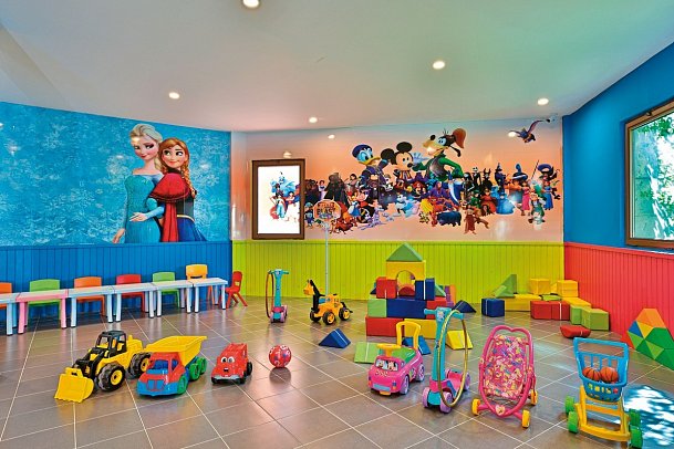 Crystal Prestige Pearl Collection