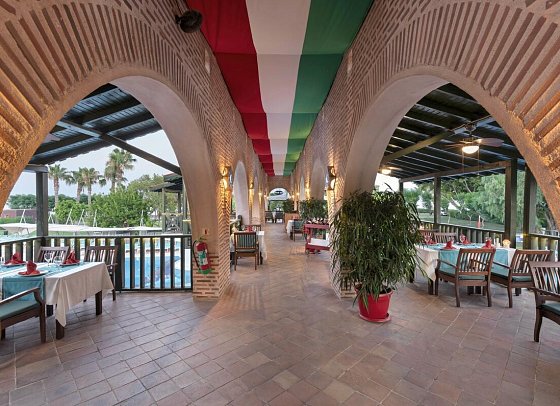 Limak Limra Hotel & Resort