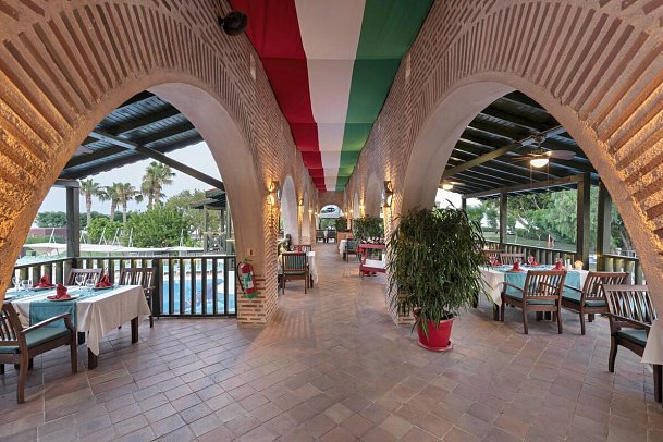 Limak Limra Hotel & Resort