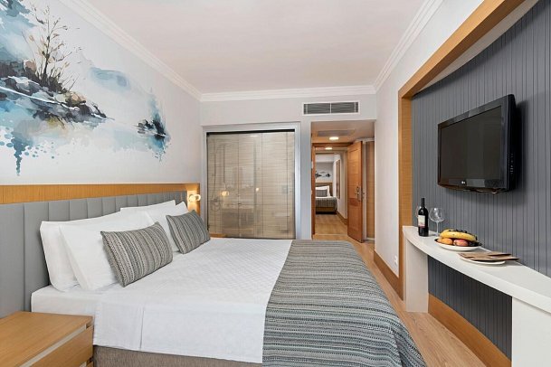 Limak Limra Hotel & Resort - Wohnbeispiel Familienzimmer Nebengebäude (Zimmercodierung FBV)