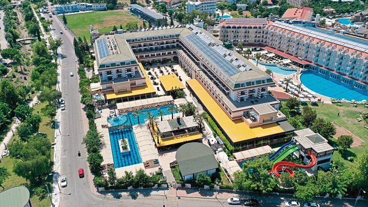 Crystal De Luxe Comfort Collection