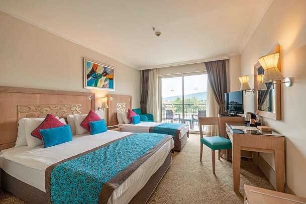 Crystal De Luxe Comfort Collection - Wohnbeispiel Doppelzimmer seitl. Meerblick (Zimmercodierungen DBN & DCN)