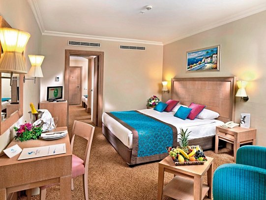 Crystal De Luxe Comfort Collection - Wohnbeispiel Familienzimmer 2 Räume (Zimmercodierung FB2)