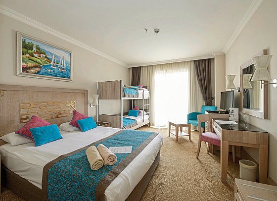 Crystal De Luxe Comfort Collection - Wohnbeispile Doppelzimmer Standard mit Etagenbett (Zimmercodierung DB1)