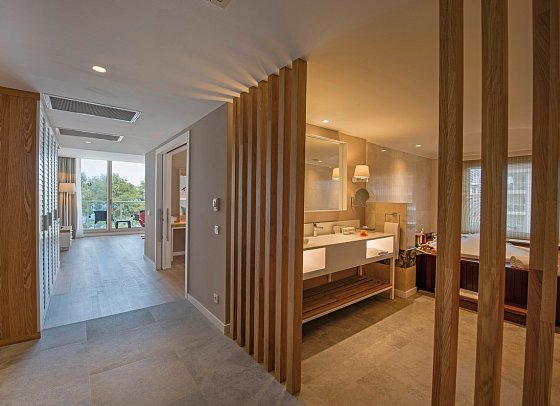 Akra Kemer - Wohnbeispiel Suite Deluxe mit Jacuzzi (Zimmercodierung WD1)
