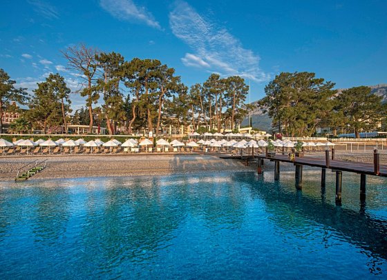 Akra Kemer