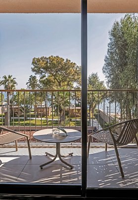 Balmy Beach Resort Kemer - Beispiel Balkon Doppelzimmer Superior Meerblick (Zimmercodierung DSM)