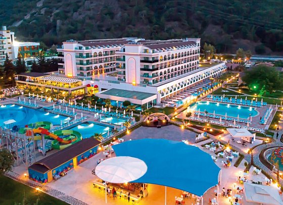 Dosinia Luxury Resort