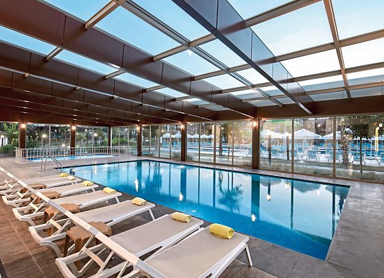 Dosinia Luxury Resort