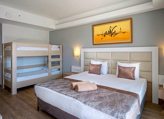 Fore Resort & Spa - Wohnbeispiel Familienzimmer (Zimmercodierung FB1)