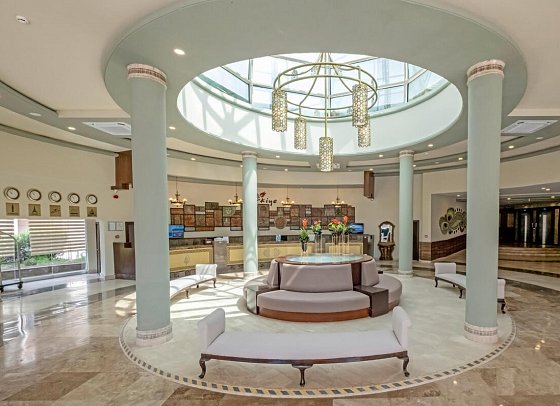 Fore Resort & Spa