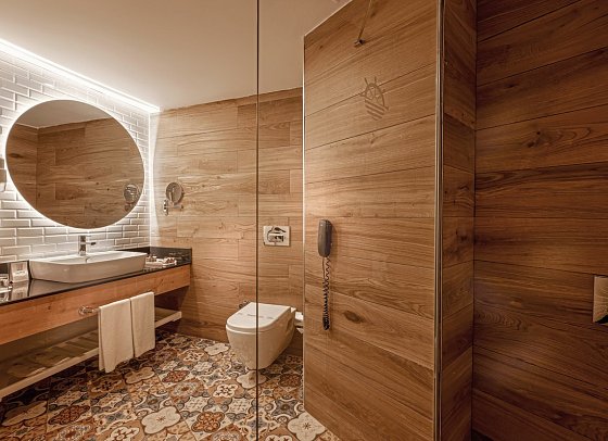 Sailor's Beach Club - Beispiel Bad Suite Familie (Zimmercodierung WI1)