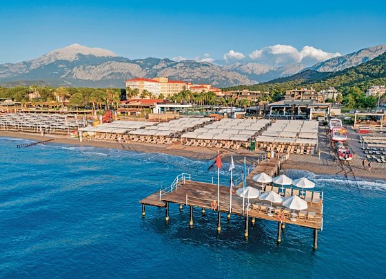 Sailor's Beach Club
