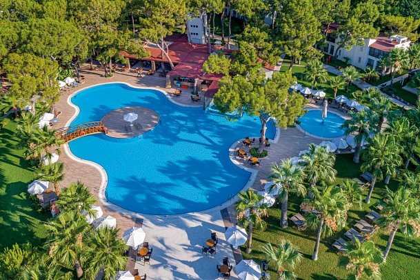 Seven Seas Hotel Life