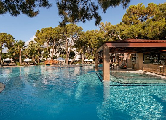 Seven Seas Hotel Life