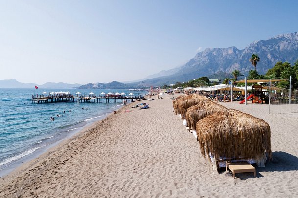 Seven Seas Hotel Life