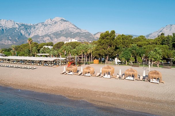 Seven Seas Hotel Life