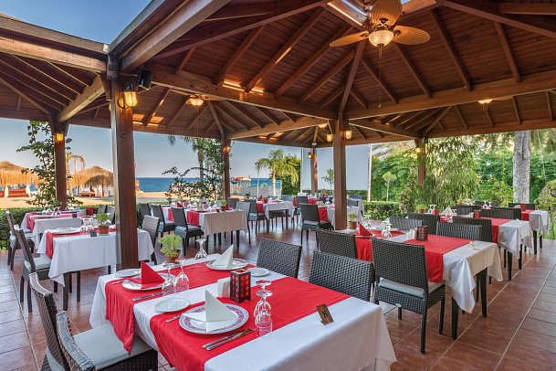 Seven Seas Hotel Life